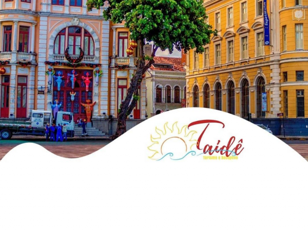 Foto centro de Recife com logo Taidê Turismo